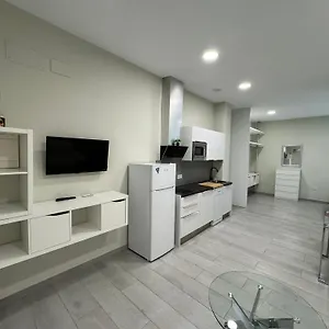 https://garden-city-loft-n3-2-4-2.es-andalucia.com